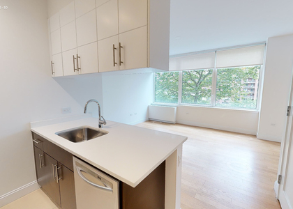 Columbus Avenue - Photo 1