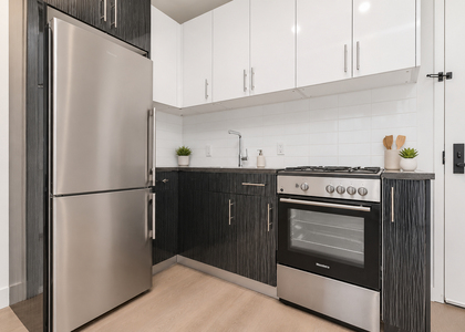 824 Lexington Avenue - Photo 1