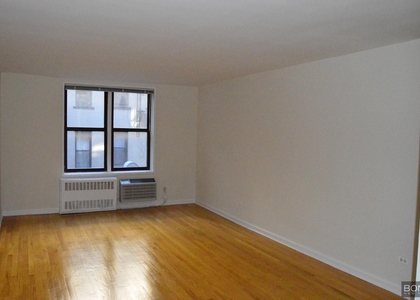 151 West 16th Street - Photo 1