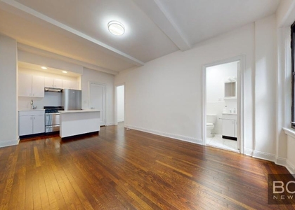 East 46th Street - Photo 1