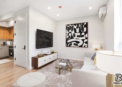 92 Manhattan Avenue - Photo 1