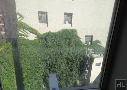 West 13 Street - Photo 1