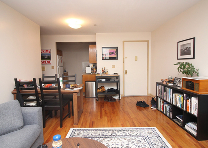 205 Knickerbocker Avenue - Photo 1