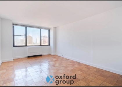 East 27th Street - Photo 1