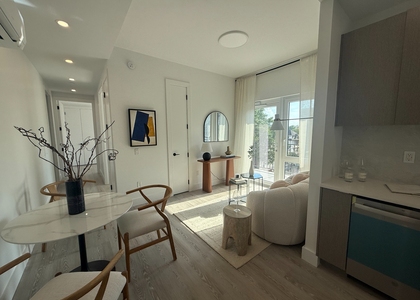 702 East 32nd Street - Photo 1