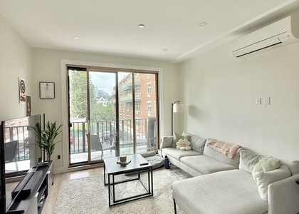 18th Street - Photo 1