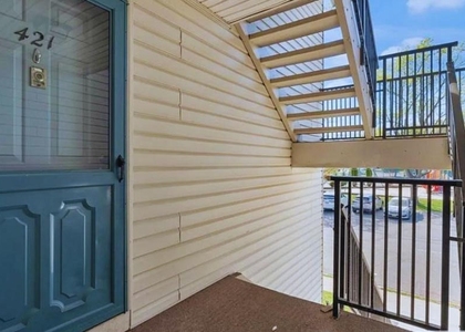 421 Lancaster Court - Photo 1