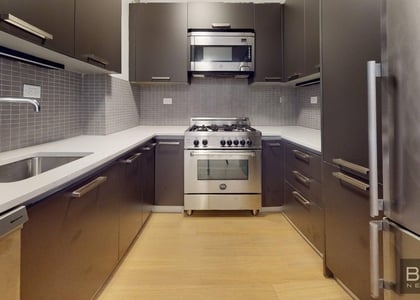 East 39th Street - Photo 1