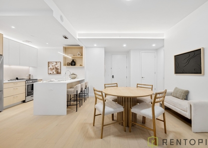 555 West 45th Street - Photo 1