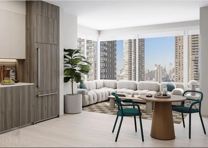 10th Avenue - Photo 1
