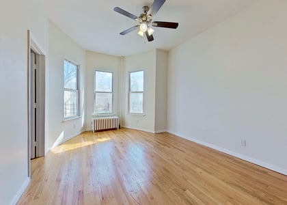 Weirfield St. & Evergreen - Photo 1