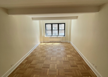 East 56th Street - Photo 1