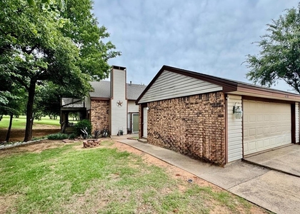 428 Sundance Lane - Photo 1