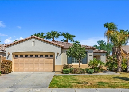 81880 Golden Star Way - Photo 1