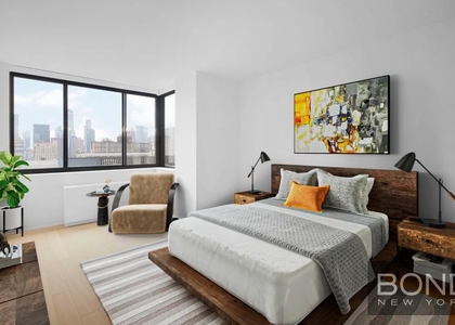 Columbus Place - Photo 1