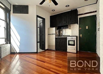 East 14th Street - Photo 1