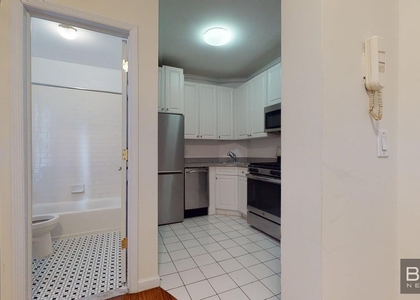 East 80th Street - Photo 1
