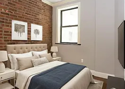 15 West 103rd Street - Photo 1