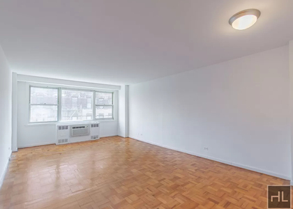 East 80 Street - Photo 1