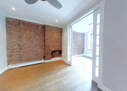 Second Avenue - Photo 1