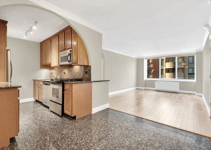 61 W 62nd Street - Photo 1