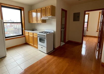 East 14th Street - Photo 1