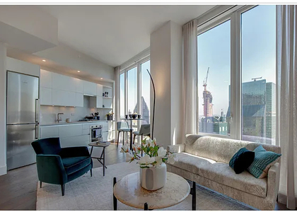 East 44th Street - Photo 1