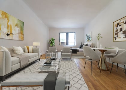 210 East 38th Street - Photo 1
