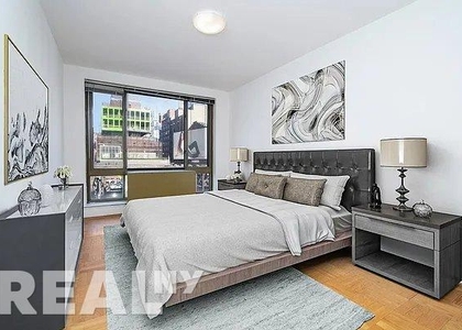 West 20th Street - Photo 1