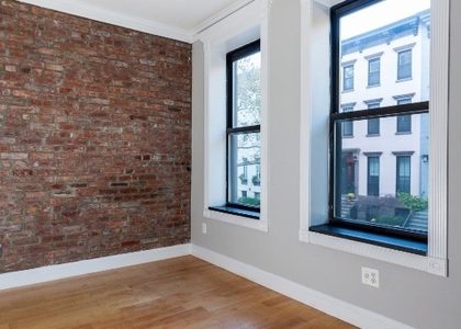 East 18th Street - Photo 1