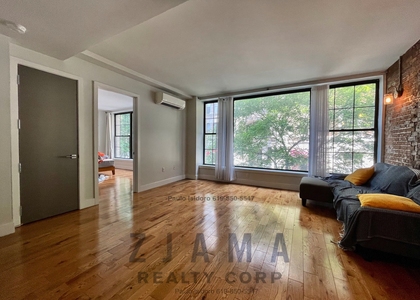 72 Willoughby Street - Photo 1