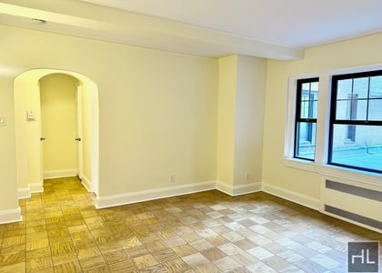 Christopher Street - Photo 1
