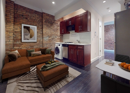 East 9th Street - Photo 1