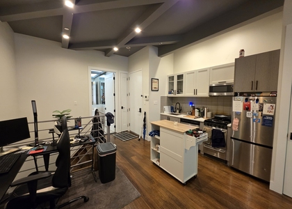 537 Park Place - Photo 1