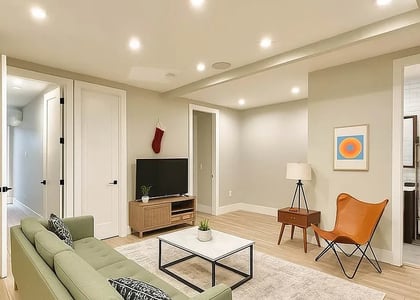 557 Union St #B - Photo 1