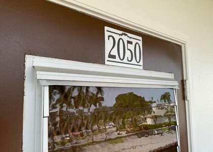 2050 Hythe C - Photo 1