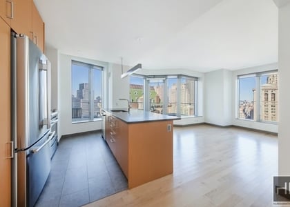 Spruce Street - Photo 1