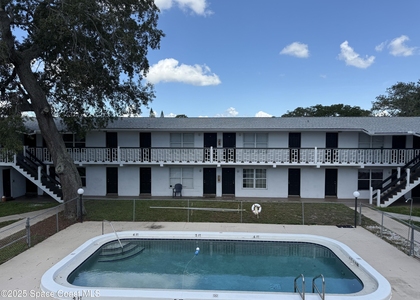 1440 Parkway Drive - Photo 1