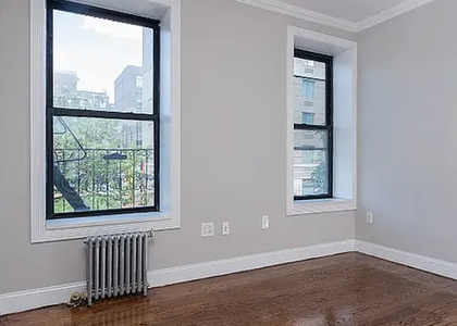 East 100th Street - Photo 1