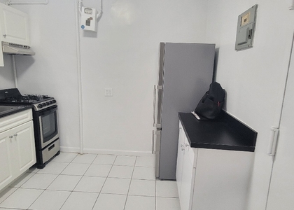 Alcove Studio York Avenue - Photo 1