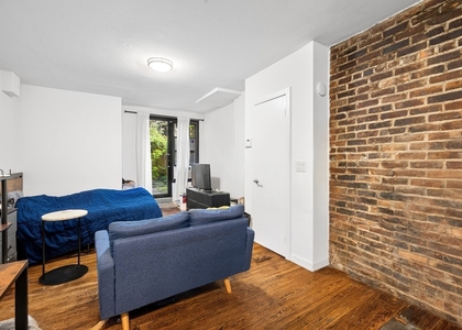 310 W 22nd Street - Photo 1