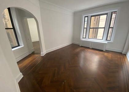  West 72nd Street - Photo 1