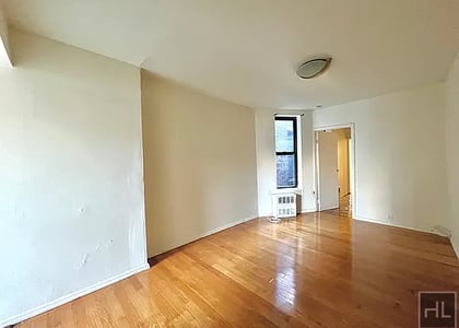 323a East 89 Street - Photo 1