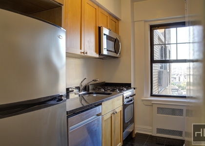 Christopher Street - Photo 1