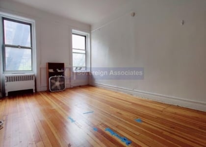 936 West End Avenue - Photo 1