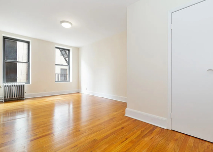  third avenue - Photo 1