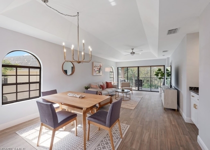 709 Augusta Boulevard - Photo 1