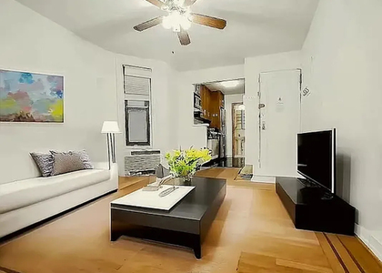 East 84th Street and 3rd avenu - Photo 1