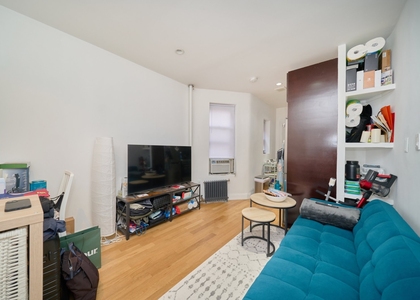 325 E 83rd Street - Photo 1