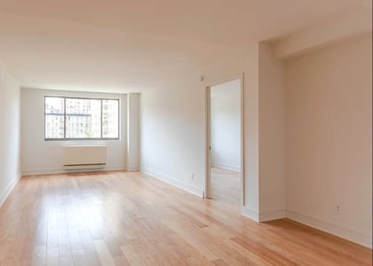 w 96th & Broadway - Photo 1